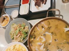 -陈阿婆鱼头泡饼·京味菜(复兴路店)