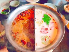 -湊湊火锅·茶憩(新中关购物中心店)