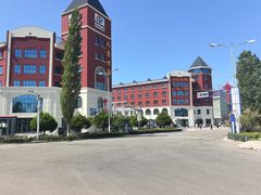 -霍尔果斯国门景区