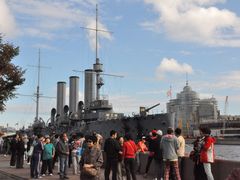 -阿芙乐尔号巡洋舰