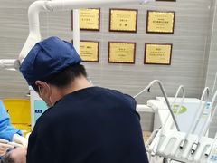 -上海仁爱医院口腔科 · 种植
