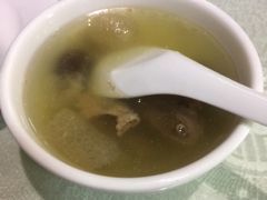 -民间瓦缸煨汤館(嵩山路店)
