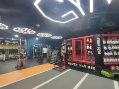 -成杰格斗·拳击·柔术·防身术(建设路店)