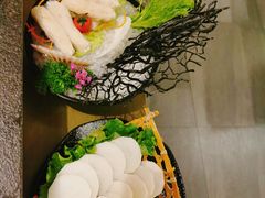 -湊湊火锅·茶憩(打浦桥日月光店)