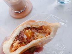 咸蛋超人-隹木咖啡馆(宝龙广场店)