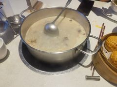 -煲王粤菜餐厅(中侨中心店)