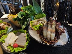 -湊湊火锅·茶憩(新中关购物中心店)