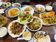 -亚忠小吃店(曾厝垵店)