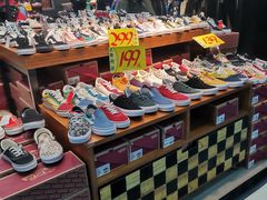 -法雅体育工厂店(皂君庙路店)