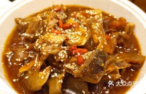 Soft-Shelled Turtle and Beef Trotter Stew