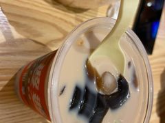 -八婆婆烧仙草(曾厝垵店)