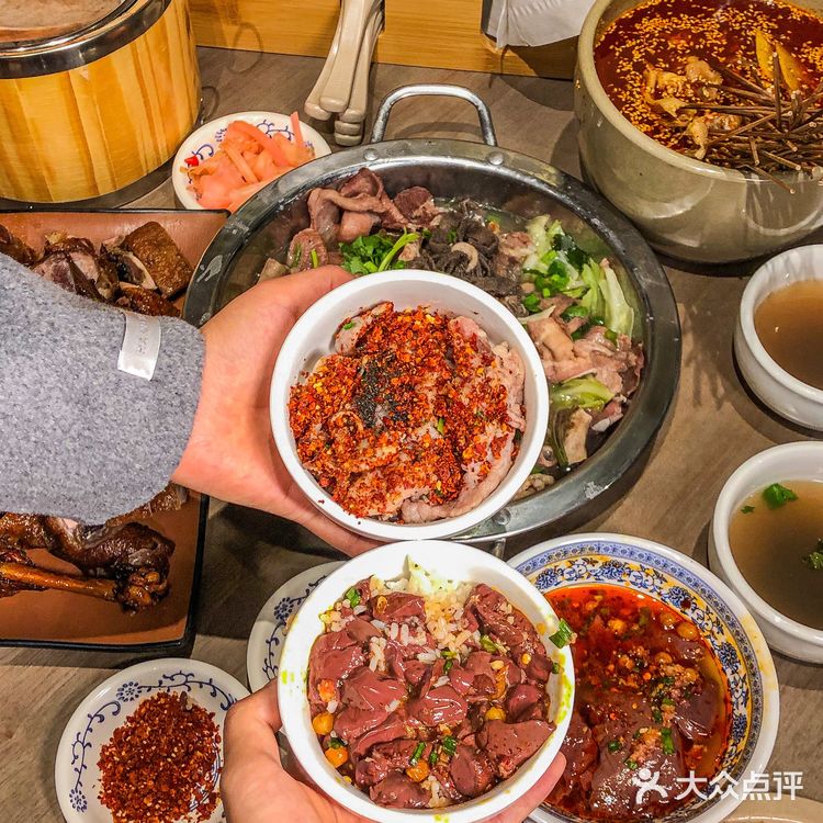 土著带你不排队吃跷脚牛肉🔥新店环境太好了