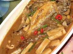 -小厨师·二十年沈家门小海鲜(百井坊巷店)