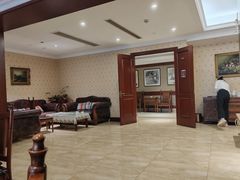 -保纳大酒店(大圩村店)