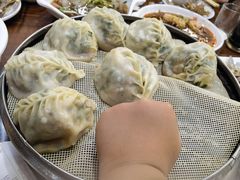 -叶存利海鲜大馅饺子(海宁路总店)