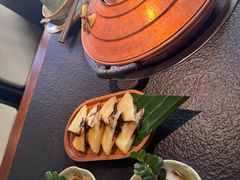 -菌自由丨野生菌火锅特色庭院餐厅(丽江古城店)