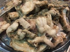 -肖肖酸萝卜鱼火锅(总店)