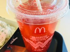 -麦当劳(展览路店)