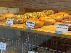 -Catch Bagel(芳草地店)
