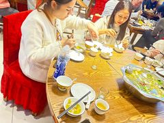 -乡土特色.冷锅鱼.牦牛肉汤锅