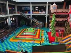 -蒙特利亲子乐园