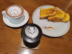 -Two Birds One Stone·一石二鸟(诚品生活店)