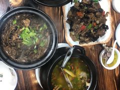 -九华山友谊土菜馆 小资餐厅