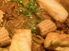 -鱼窝棚柴火铁锅炖(富山屯店)