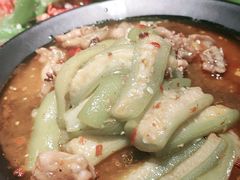 -沪小胖小龙虾(淮海中路旗舰店)