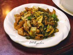 -盛记顺德高佬猪杂粥