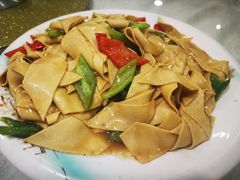 -黄家饺子东北特色菜馆(湖滨商业街店)