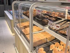 -红星前进面包牛奶公司(畅春园店)