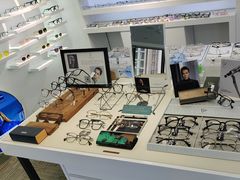 -浮光眼镜·蔡司视觉合作·数字验配中心(陆家嘴店)