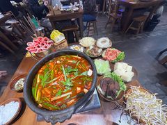 -黔有有贵州酸汤夺夺粉火锅(五味十字店)