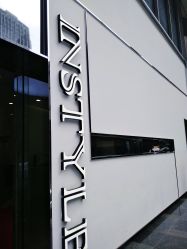 -Rise Hair上升造型