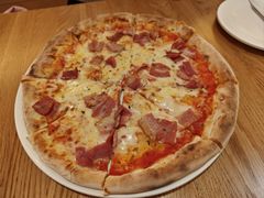 -城市大道红炉披萨烘焙坊