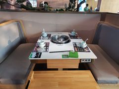 -马家斑.鲜鱼火锅(松湖万科店)
