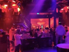 -V AMUSING CLUB·酒吧(银河中心店)
