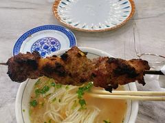 -努拉洪鸡蛋面馆