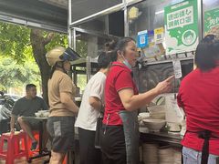 -阿阳牛腩腌面店