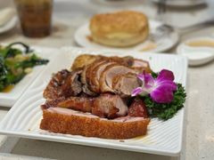 -香港新发烧腊茶餐厅(水围店)