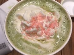 桃花满满抹茶风味拿铁-星巴克臻选(青岛麦凯乐分店)