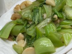 -肥仔文澳门猪骨煲(南京西路店)