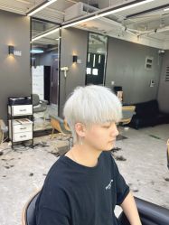 -藤野造型烫发染发