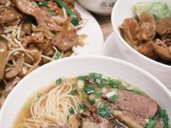 干炒牛河-百福麵家(新馬路店)