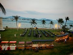 -JW万豪厨房餐厅·滨海草坪烧烤·海鲜·海景(三亚绿发山海天JW万豪酒店)