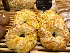 -原麦山丘(凯德MALL·大峡谷店)