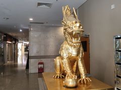 -亚洲国际大酒店·云顶阁旋转自助餐厅