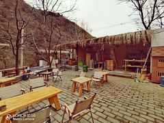 -抱龙峪