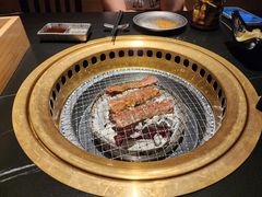 -山川小町·极番烧肉(新地假日广场店)